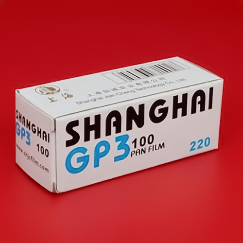 白黒フィルム 上海　GP3　100　ブローニー220サイズ 1本