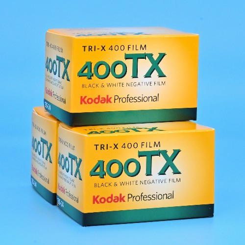 白黒フィルム　KODAK　400TX / TRI-X 400　24枚撮り　3本組