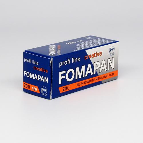 白黒フィルム　FOMA・フォマ　FOMAPAN200　ブローニー120サイズ　1本