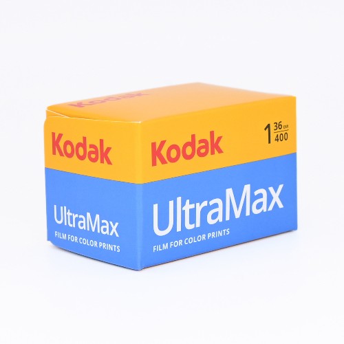 新パッケージ　カラーネガフィルム　KODAK　ULTRAMAX400　36枚撮り　1本
