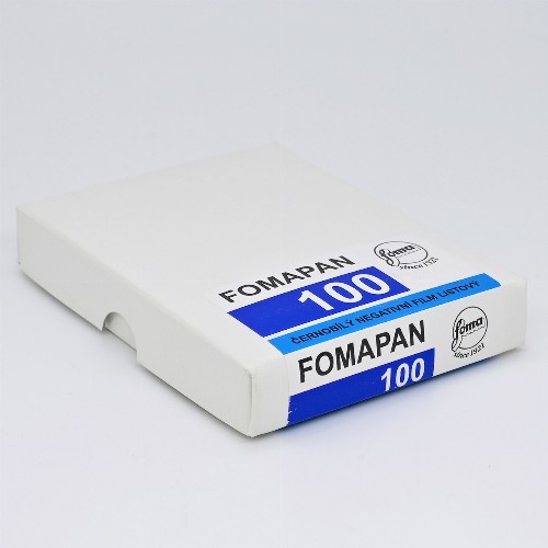 白黒シートフィルム　FOMA・フォマ　FOMAPAN100　2.5×3.5サイズ　50枚入り　1箱