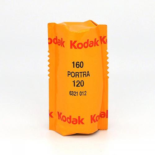 カラーネガフィルム　KODAK・コダック　PORTRA160　ブローニー120サイズ　1本