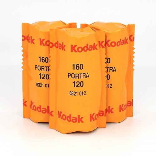 カラーネガフィルム　KODAK　PORTRA160　ブローニー120サイズ　3本組