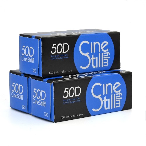 カラーネガフィルム　CINESTILL　50D　ブローニー120サイズ　3本組