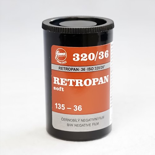 白黒フィルム　FOMA RETROPAN320 Soft　36枚撮り　1本
