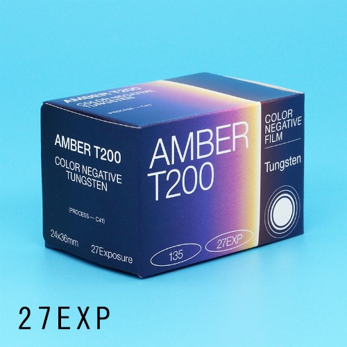 箱潰れ　カラーネガフィルム　AMBER・アンバー　200　27枚撮り　1本