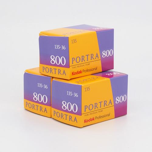 カラーネガフィルム　KODAK　PORTRA800　36枚撮り　3本組