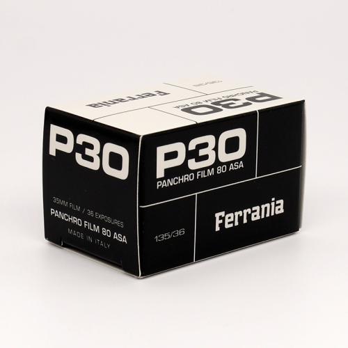 白黒フィルム　ISO80　FERRANIA・フェラーニア　P30　36枚撮り　1本