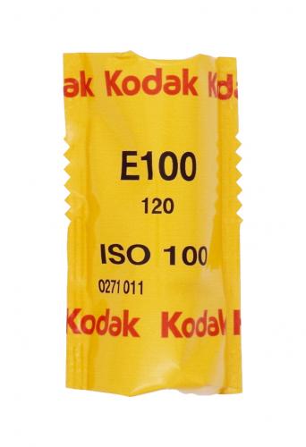 カラーリバーサルフィルム　KODAK　エクタクローム　E100　ブローニー120サイズ　1本