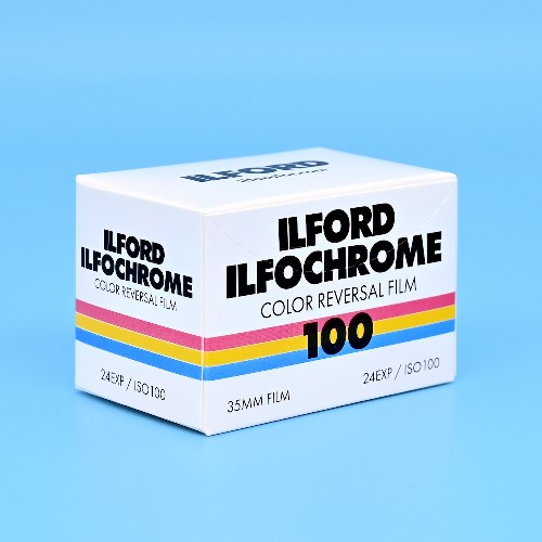 カラーリバーサルフィルム　ILFOCHROME100　24枚撮り  1本