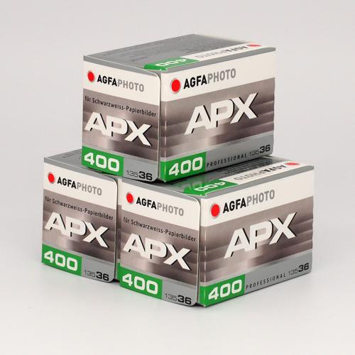 白黒フィルム　AGFA　APX400 NEW　36枚撮り　3本組