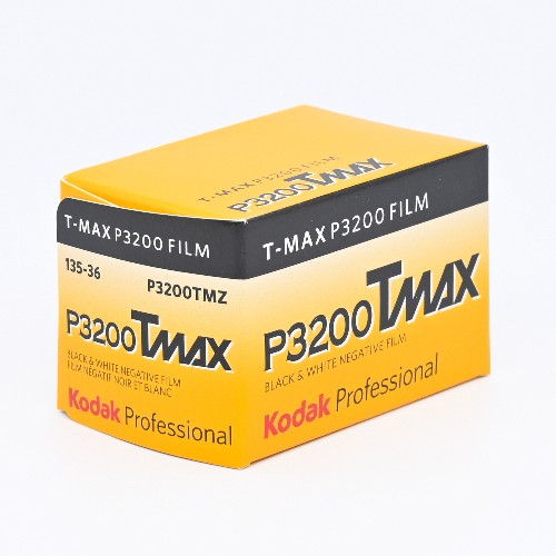 超高感度白黒フィル　 KODAK　T-MAX P3200　36枚撮り　1本