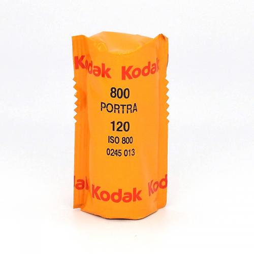 カラーネガフィルム　KODAK　PORTRA800　ブローニー120サイズ　1本