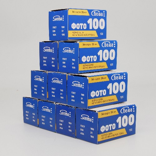 白黒フィルム　ASTRUM・SVEMA　FOTO100　36枚撮り　10本組