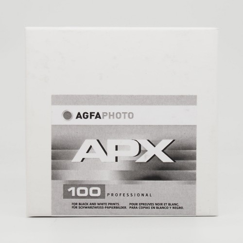 白黒フィルム　AGFA　APX100 NEW　30.5m　長巻き1箱
