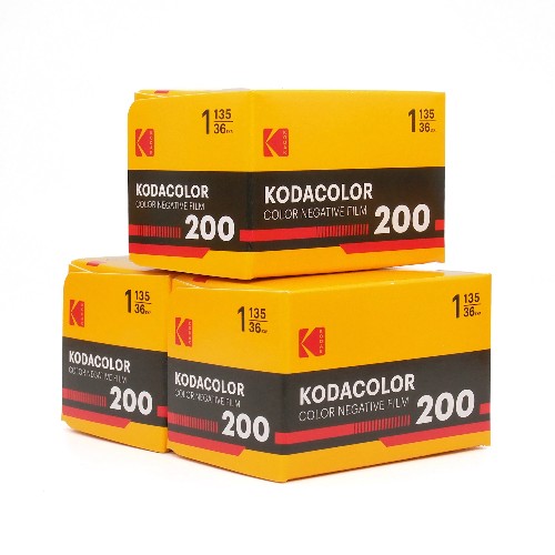 カラーネガフィルム　KODAK　KODACOLOR200　36枚撮り　3本組