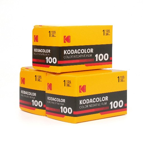 カラーネガフィルム　KODAK　KODACOLOR100　36枚撮り　3本組