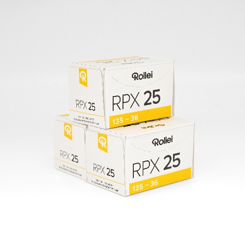 白黒フィルム　ROLLEI　RPX25　36枚撮り　3本組