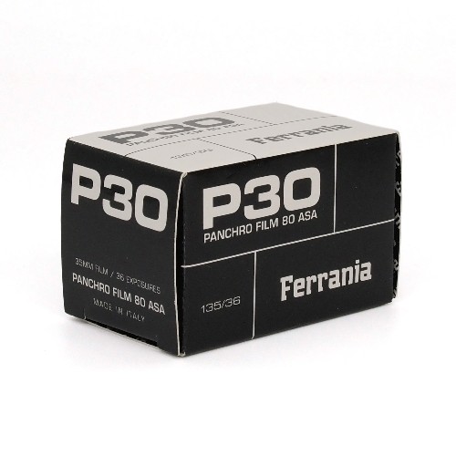 白黒フィルム　ISO80　FERRANIA・フェラーニア　P30　36枚撮り　1本