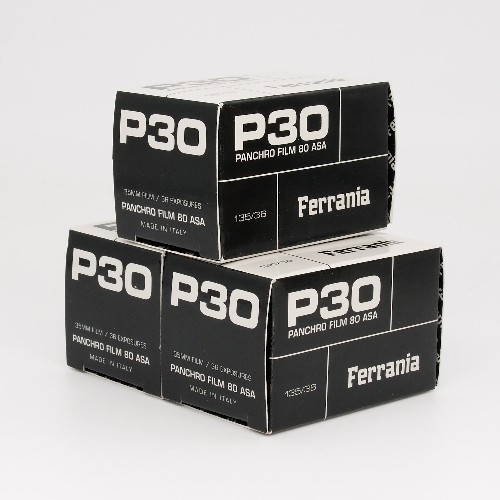 白黒フィルム　ISO80　FERRANIA・フェラーニア  P30　36枚撮り　3本組